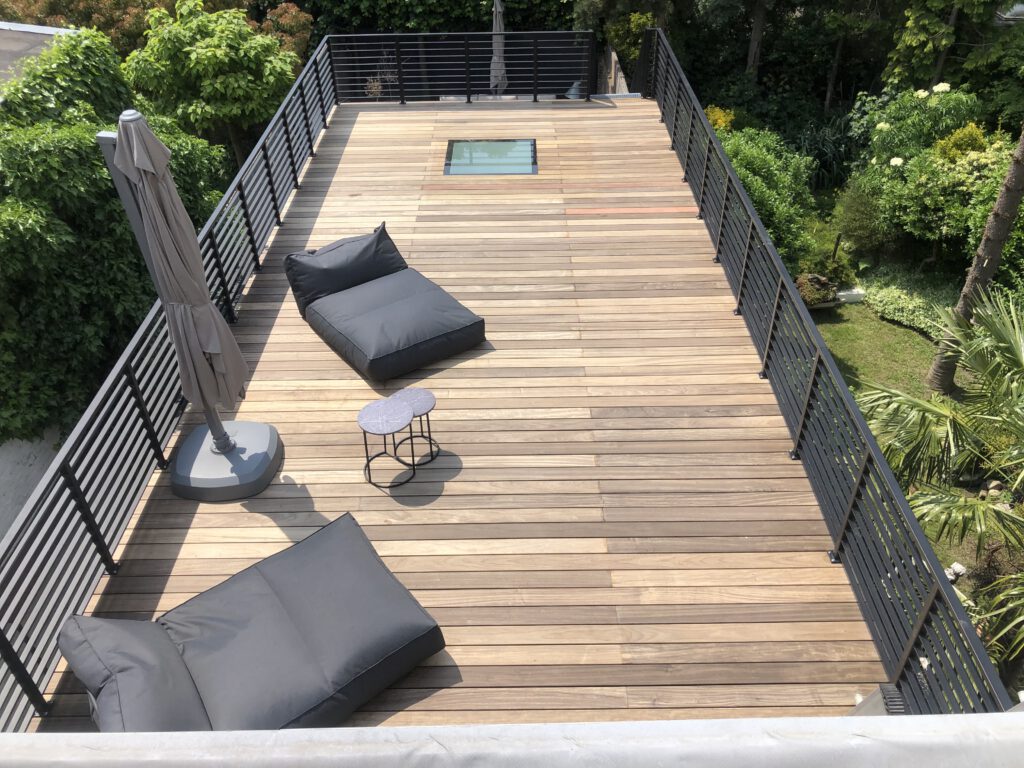 Dakterras Aannemersbedrijf Yuri Hoonings