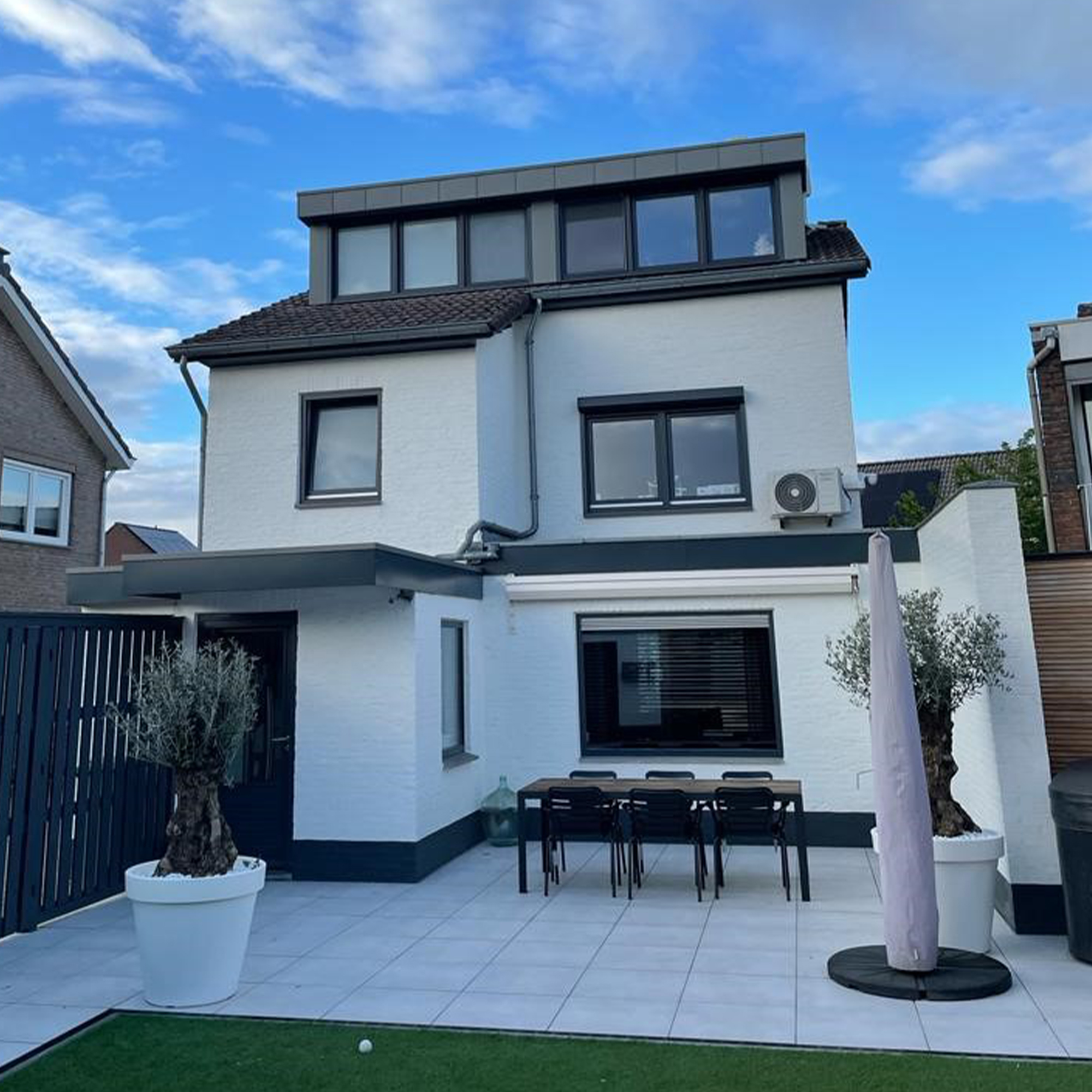 Dakkapel Aannemersbedrijf Yuri Hoonings