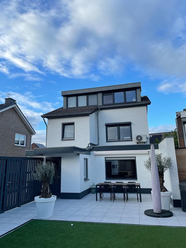 Dakkapel Valkenburg Aannemersbedrijf Yuri Hoonings